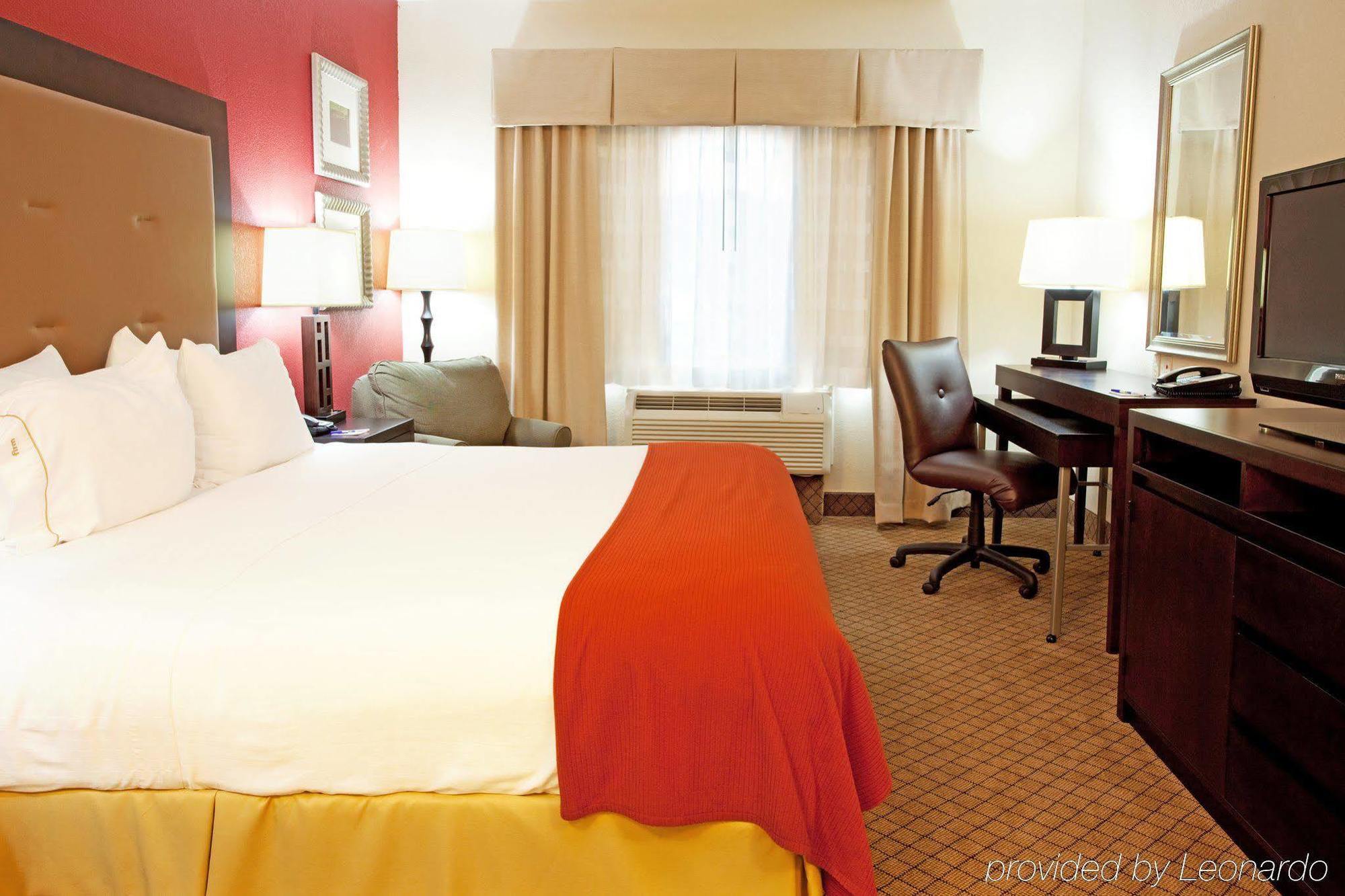 Holiday Inn Express Hotel & Suites Lafayette South, An Ihg Hotel Oda fotoğraf