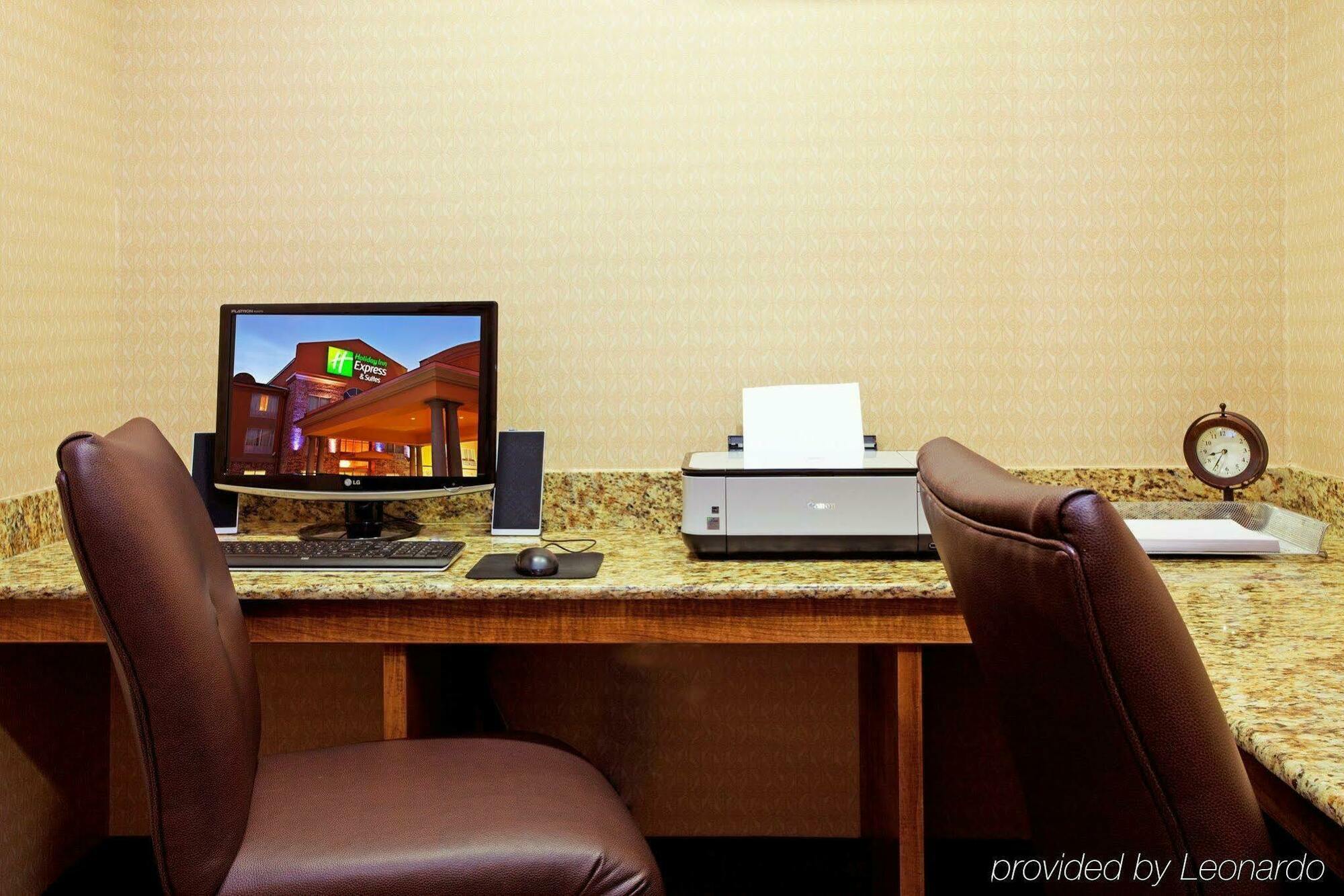 Holiday Inn Express Hotel & Suites Lafayette South, An Ihg Hotel Konforlar fotoğraf